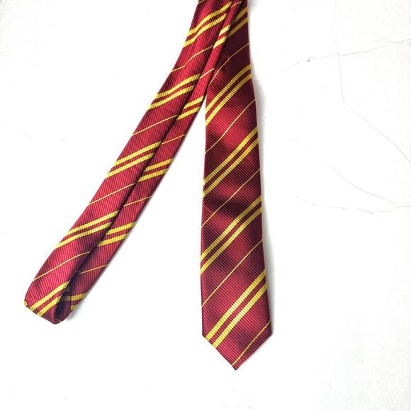 Classic Red and Yellow Striped Tie "Harry Potter Tie - Picture 4 of 12